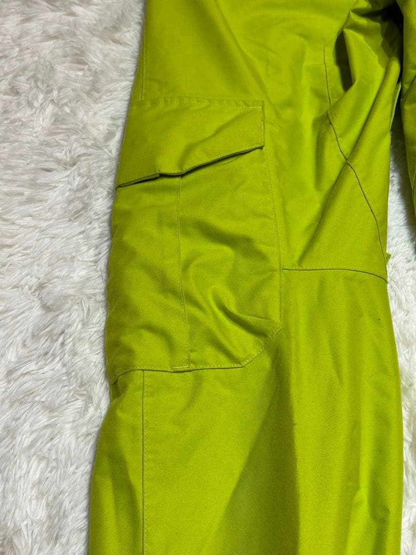美品 BURTONスノーボードウェアカーゴパンツ メンズ L 蛍光ライム