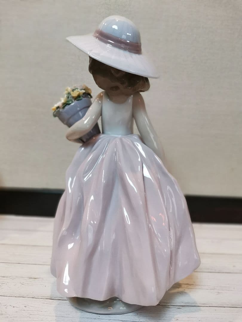 リヤドロ　No.7676 夢がかなって　★限定品★廃盤★美品★