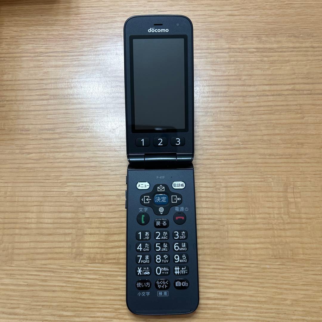 ⭐︎美品⭐︎ らくらくホン F-41F セット＆ACアダプタ09M - メルカリ