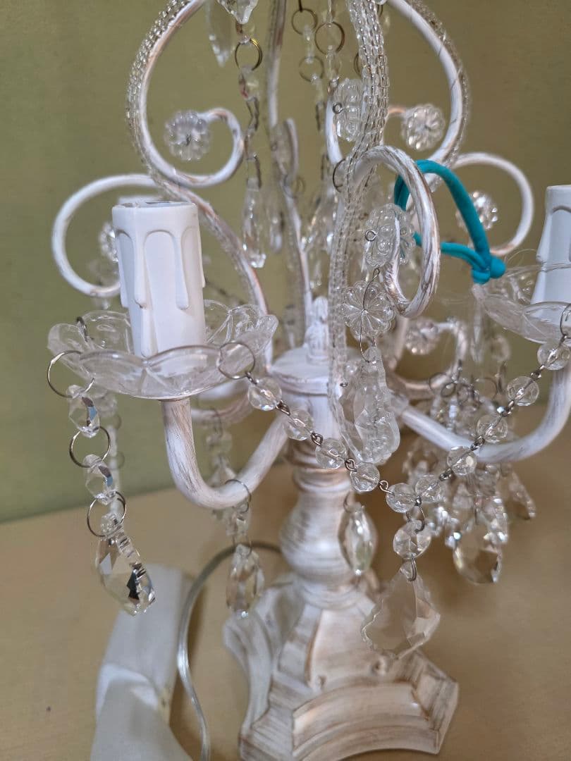 ホワイト シャンデリア クリスタル装飾 - メルカリ