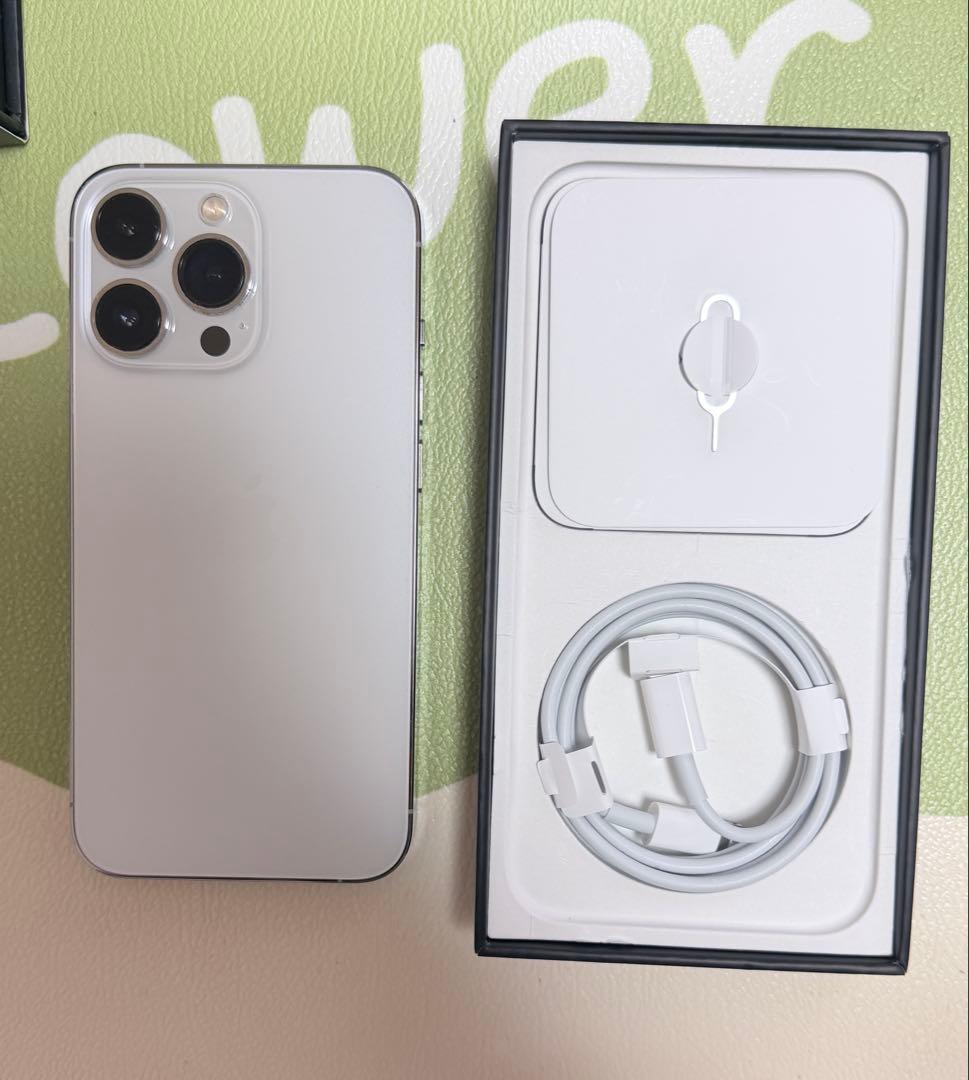 Apple iPhone 13 Pro シルバー 128GB 本体 - メルカリ