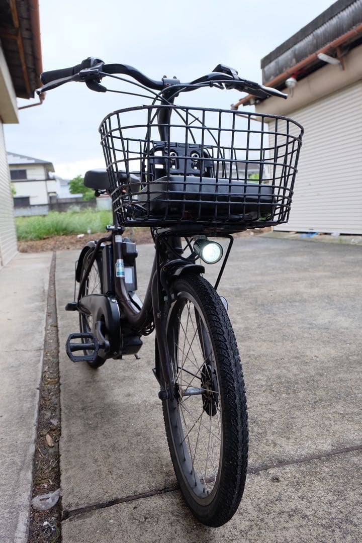 う*ー様 ブリヂストン アシスタユニプレミア 8.7AH 20インチ