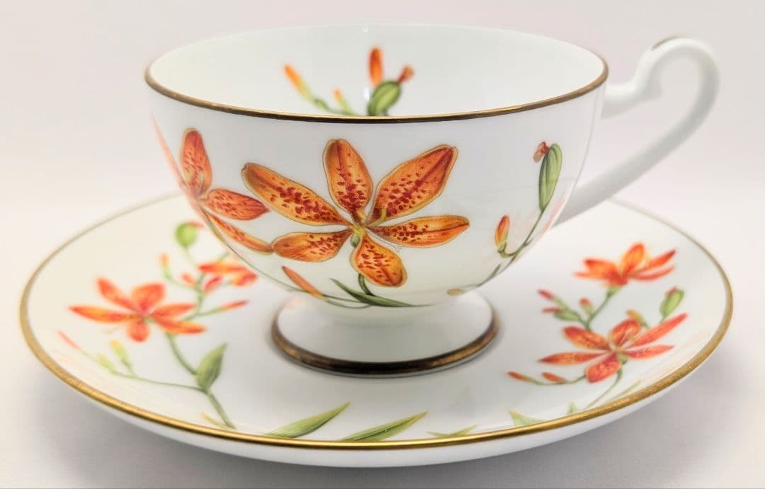 高級磁器製「万葉の花」ティーカップ12種セット - メルカリ