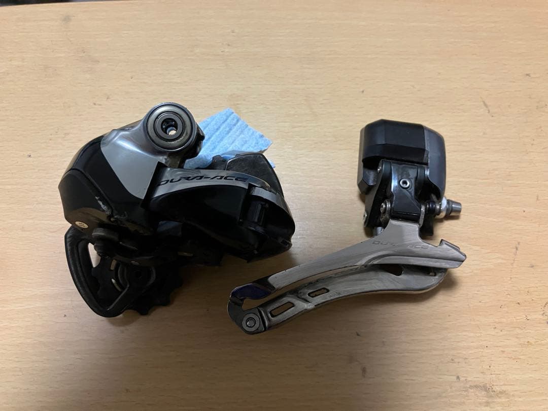 シマノ　デュラエース Di2 9070 ディレーラー　前後セット売り SHIMANO 「シマノ」 DURA-ACE FD-9070 フロントディレイラー / 阪急