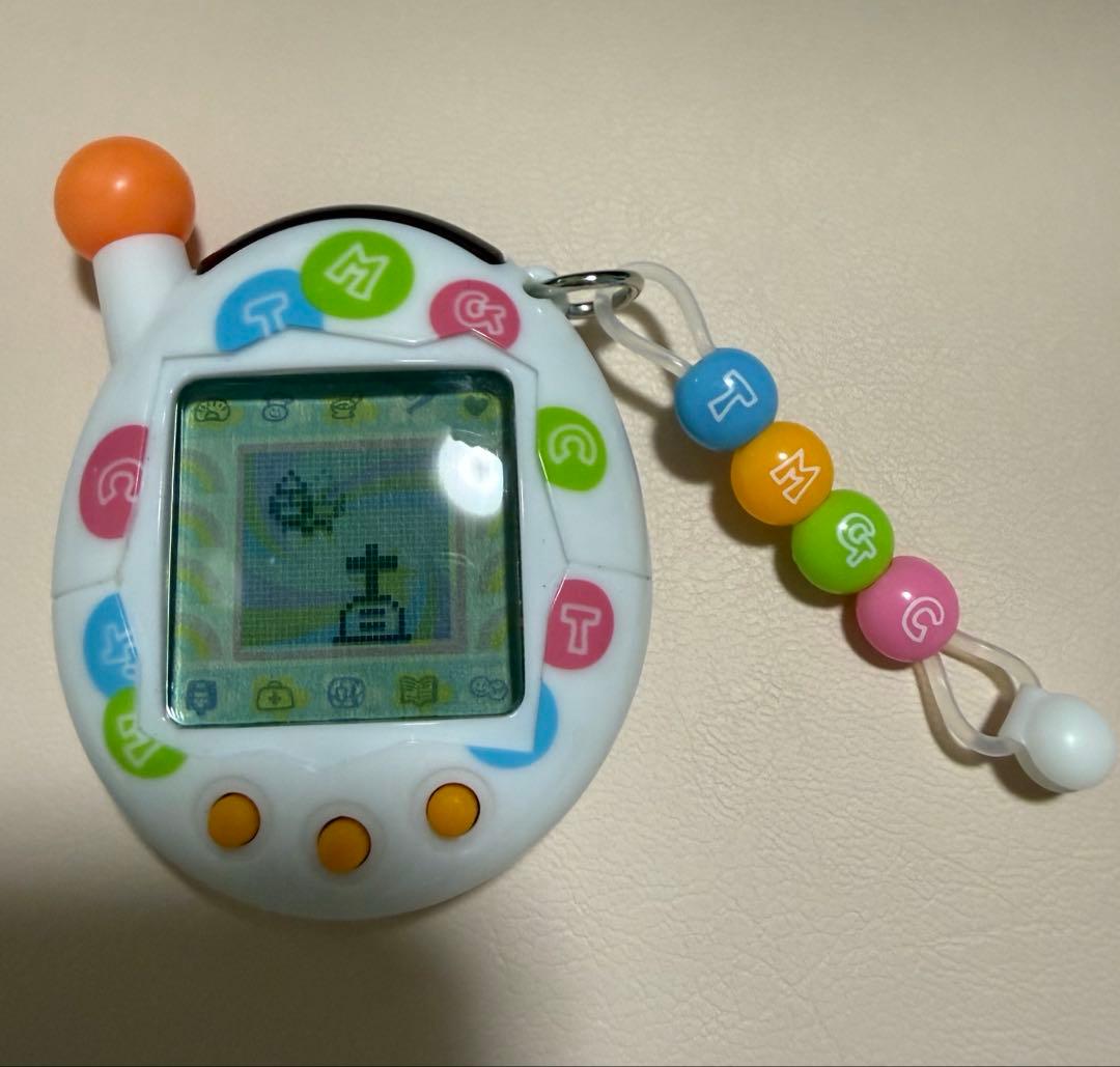 超じんせーエンジョイ！たまごっちプラス エンたま ビーズホワイト