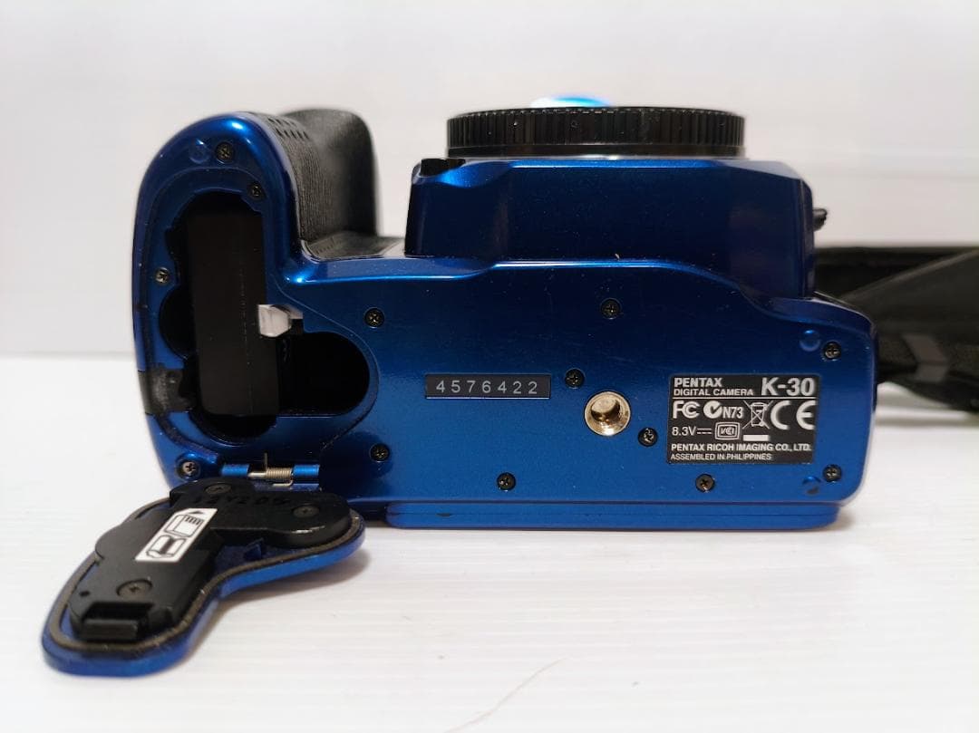taktak様専用【黒死病対策】【内臓電池交換】PENTAX K-30 青 - メルカリ