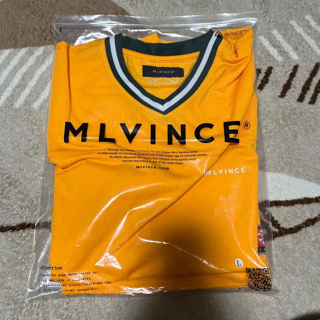 Yellow Bucks 着用 コーデ売りMLVINCE フットボールシャツ - メルカリ