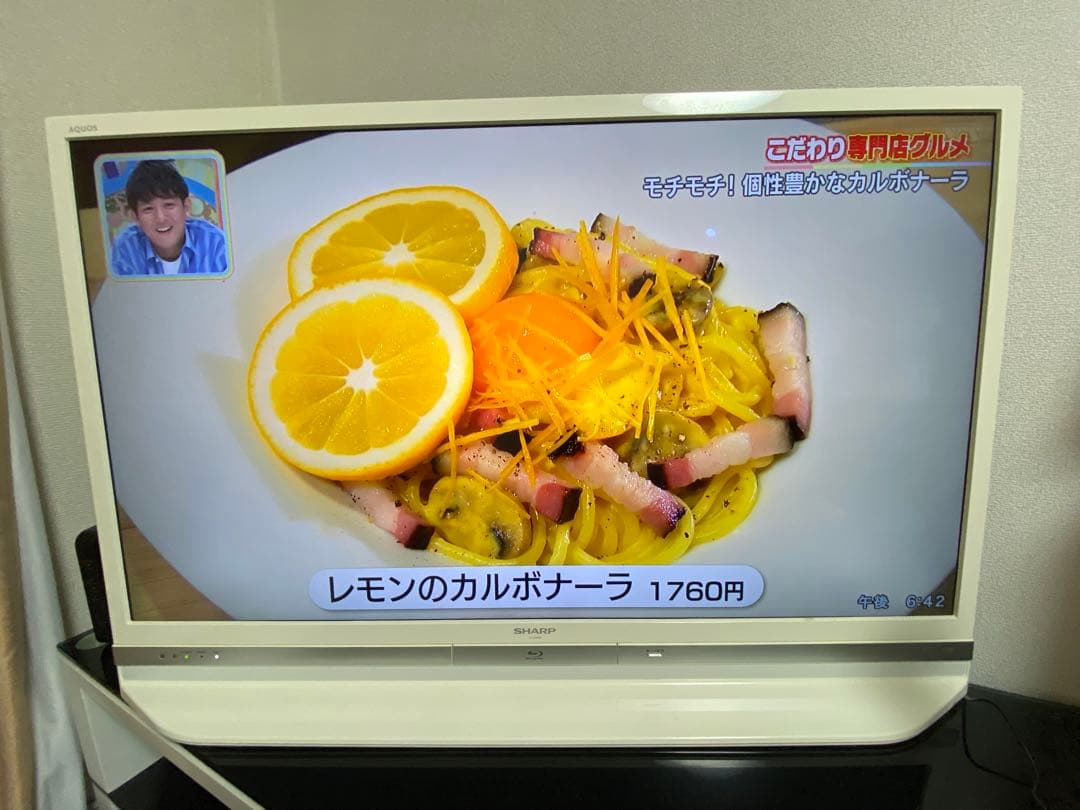 テレビ　専用 新品】 ワンセグTV 2インチ乾電池式 TVラジオ_4589854580266 2 - メルカリ