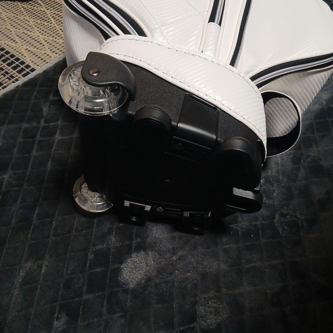 Froger 1979 ホワイトゴルフバッグ(キャリー付) - メルカリ