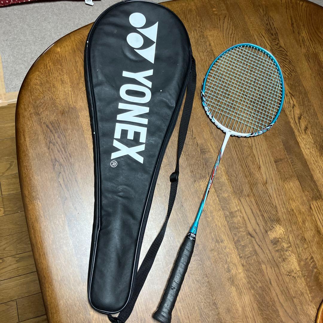 YONEX NANORAY250バドミントンラケット ケース付き - メルカリ