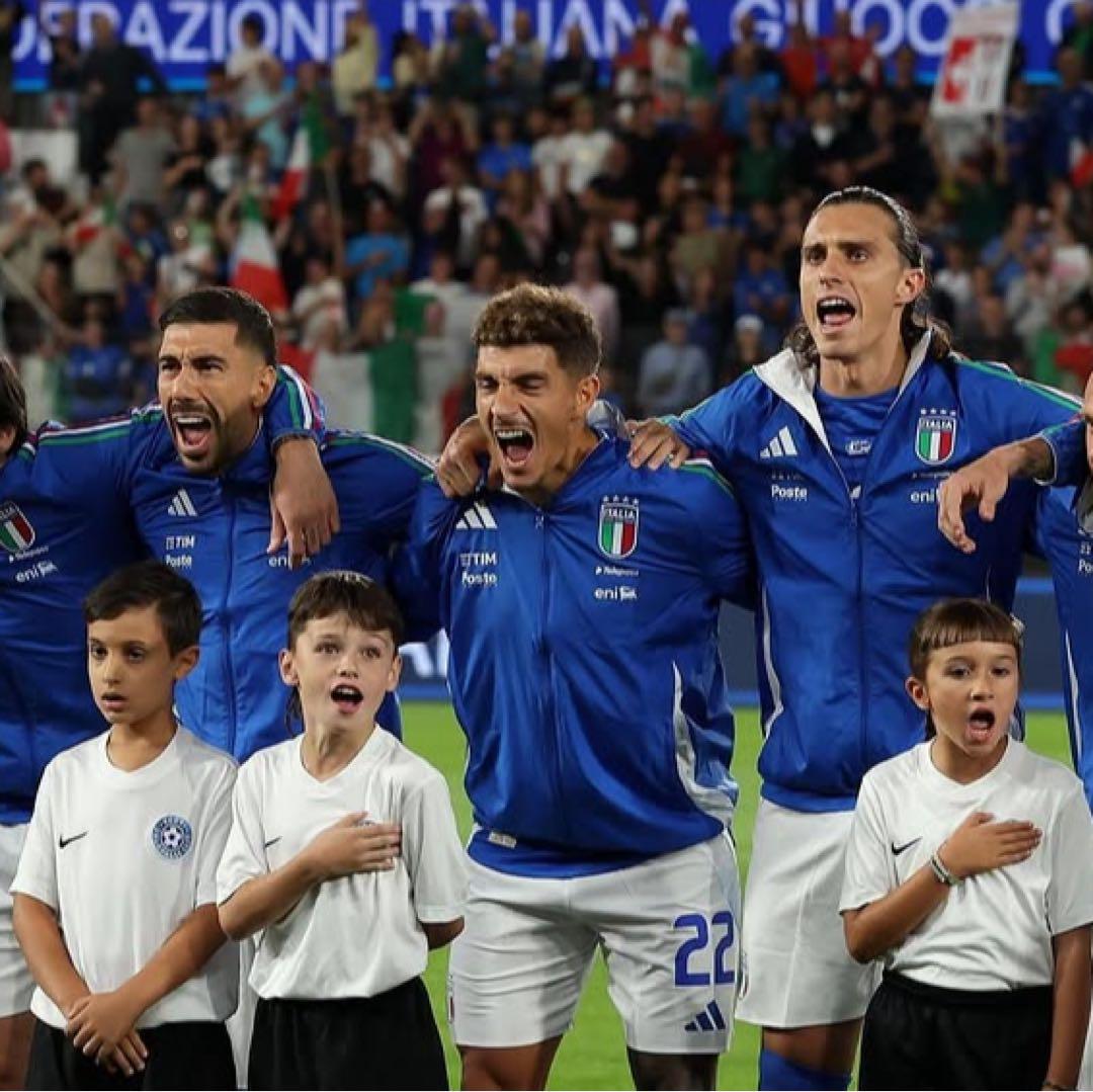 支給品イタリア代表アンセムジャケットリバーシブルPUMA フル