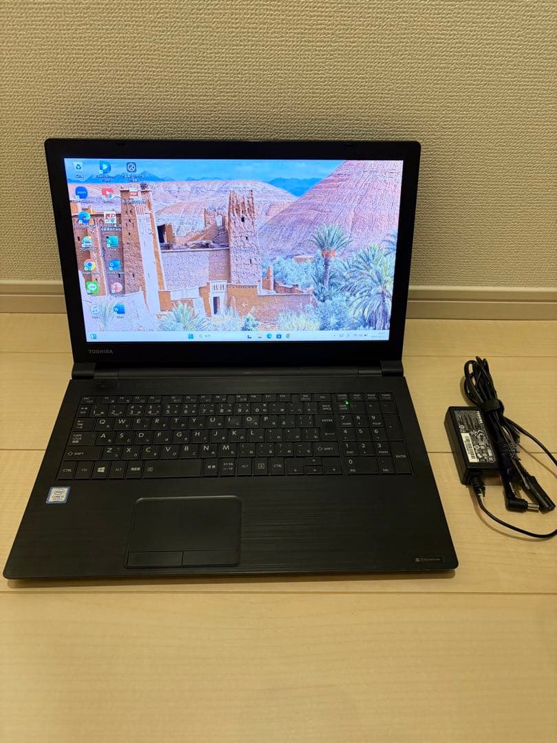 週末限定値下げ⌒TOSHIBA dynabook B65/J ノートパソコン 東芝 ノートパソコン A6BCHUFALA25 新品同様 – ICHIBAKAN