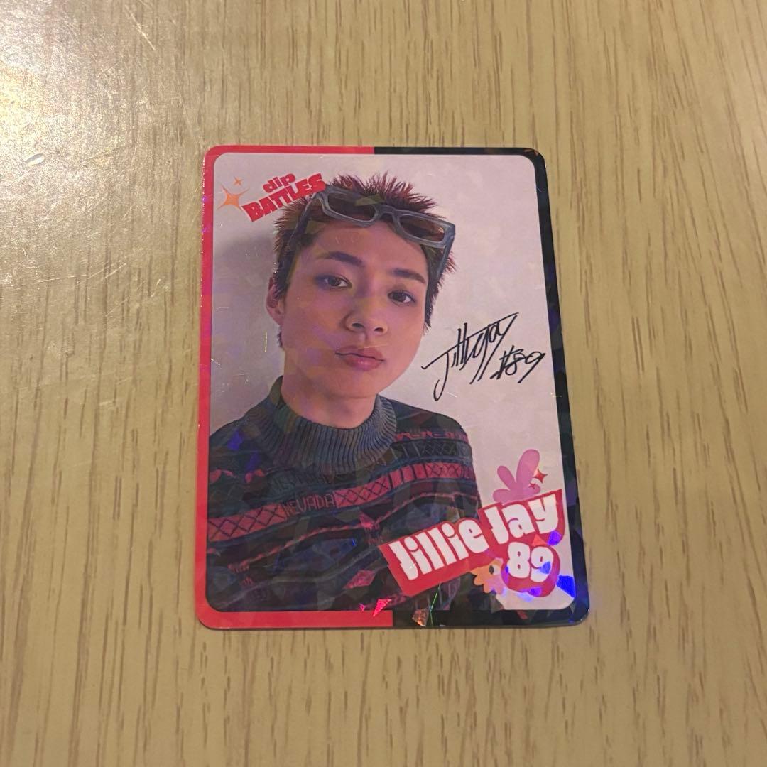 【‎即購入⭕️】Dリーグ トレカ dipBATTLES JillieJay キラ 本日のROUND.8より、チケット1枚につき、1パック3枚入りの限定