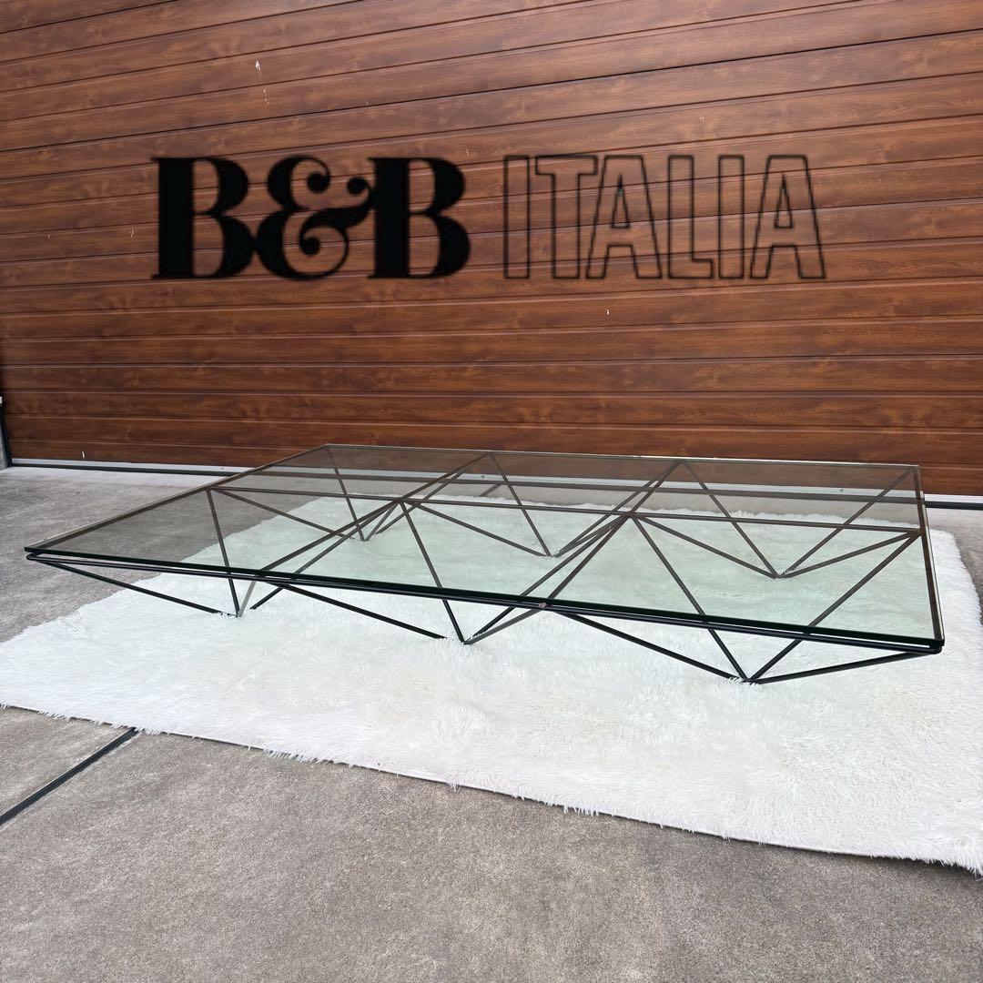 美品 B&B italia ALANDA ガラステーブル 購入価格67万 B&B Italia｜アランダ ガラステーブル（中古品） - 中古家具販売・展示