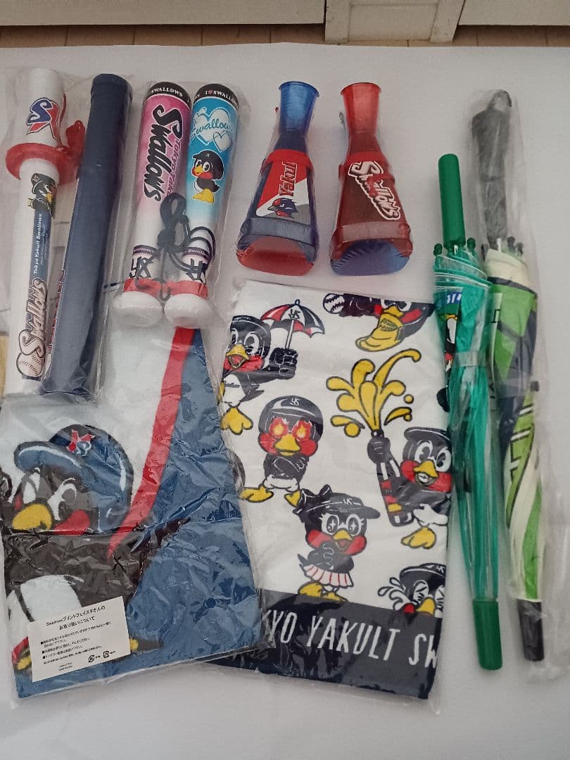 東京ヤクルトスワローズ応援グッズ8点 つば九郎 傘、スティック