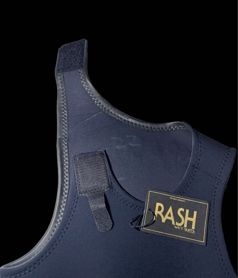 RASHのショートジョン 波乗りジャパンバックアップサポートメーカー