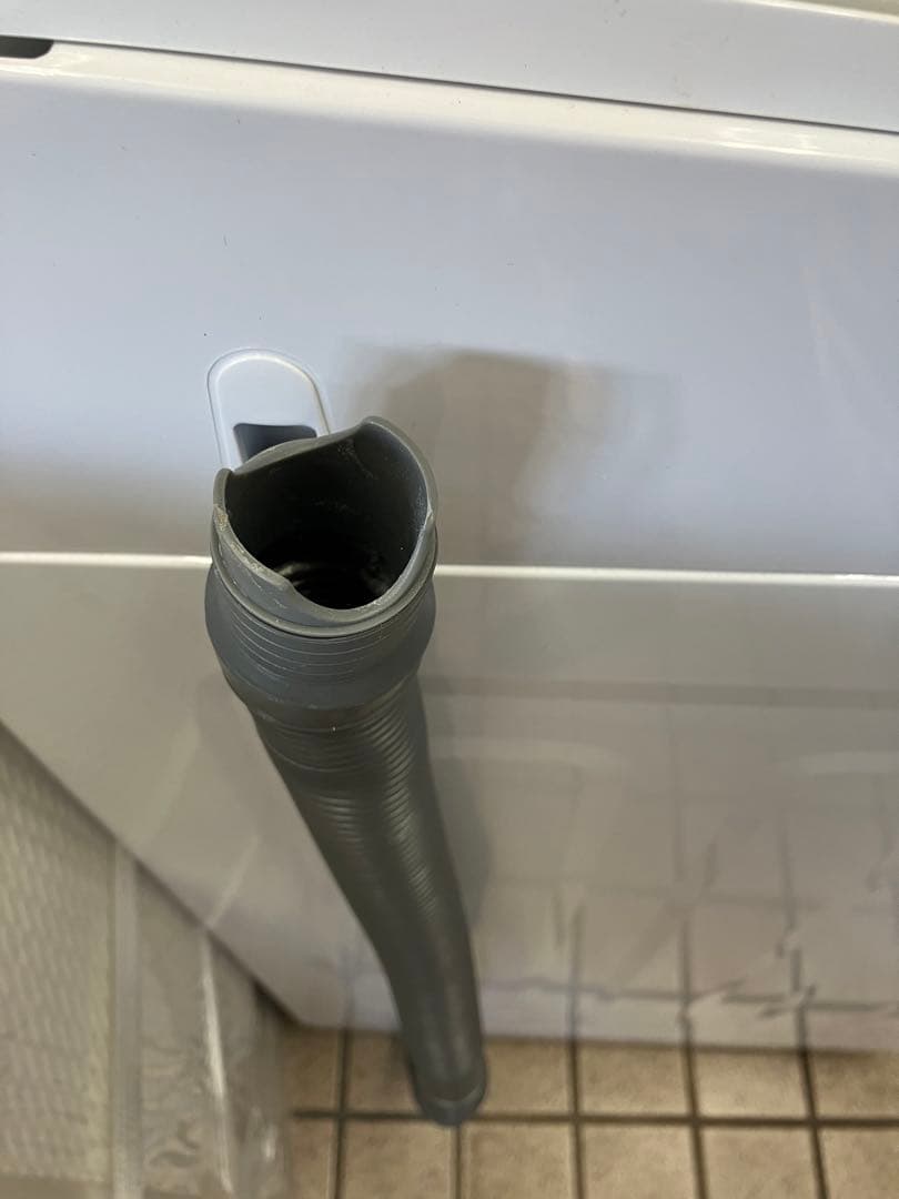 ホワイト縦型洗濯機本体　ニトリ2024年製　6.0kg