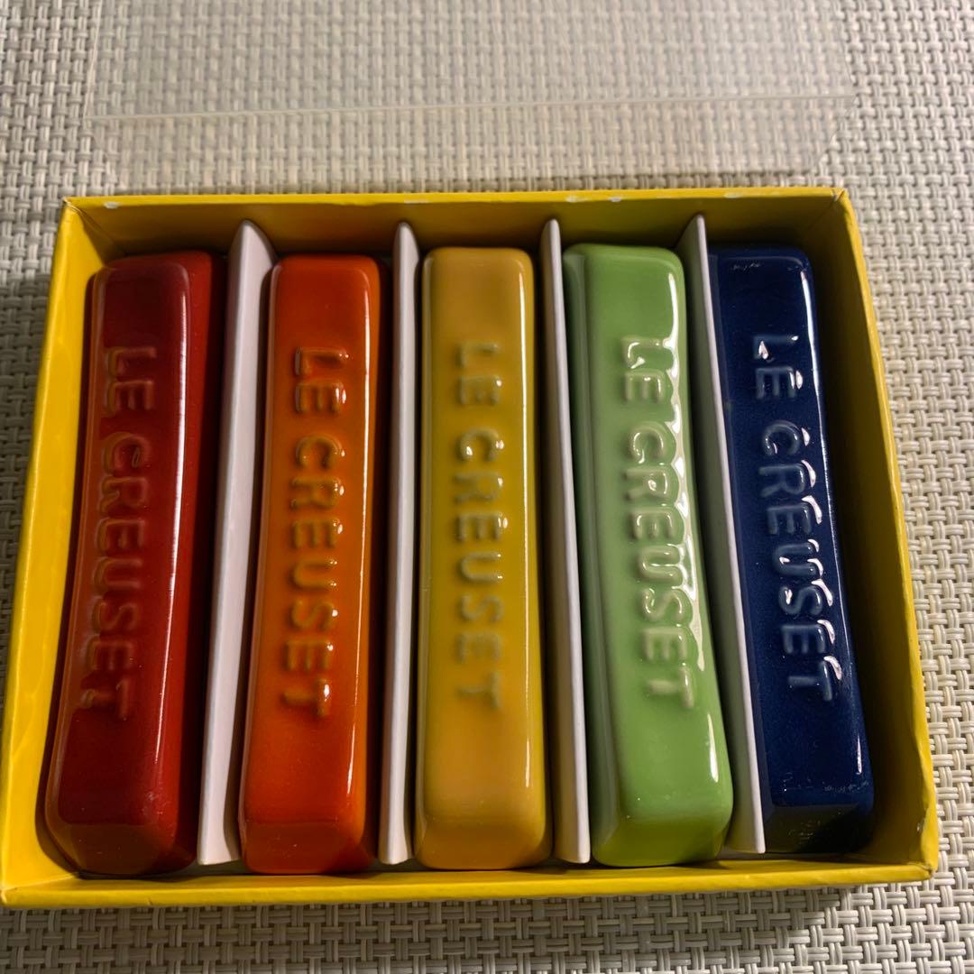 廃盤・人気モデル 廃盤 ルクルーゼ マルチオーバルプレート4枚