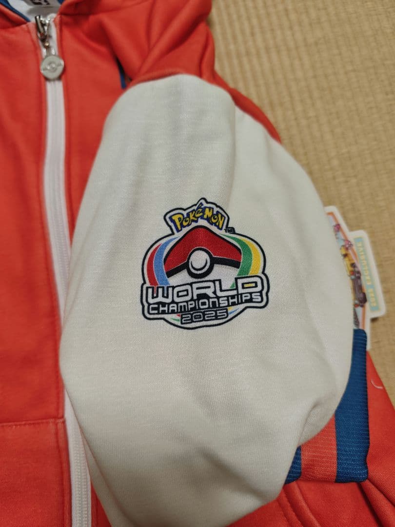 新品未着用】ポケモンWCS2025 アナハイム パーカー ユースXL 裏起毛