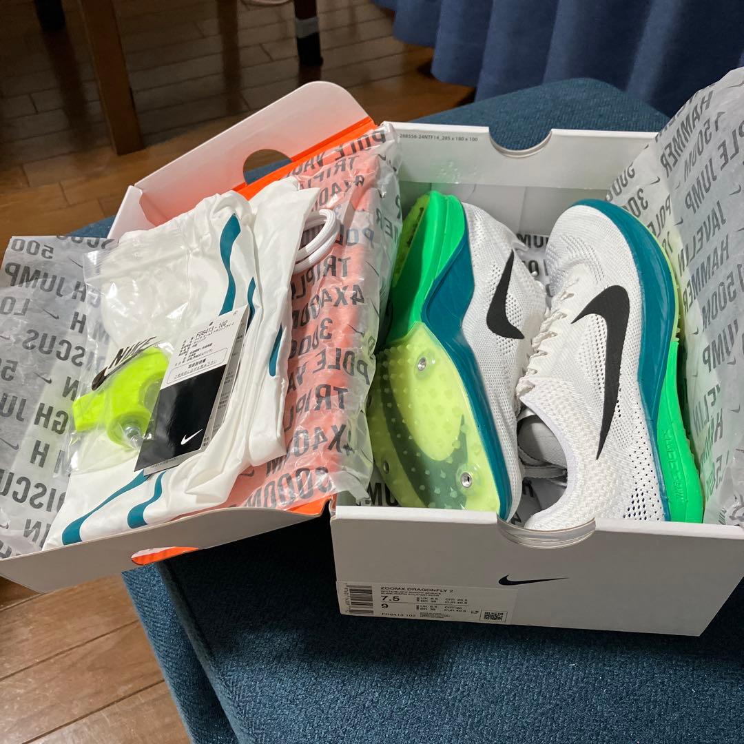Nike 【新品未使用】 ドラゴンフライ2 25.5 ドラゴンフライ2 25.5cm