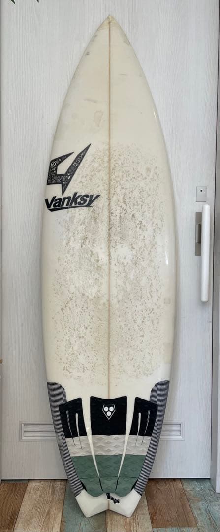 サーフボード　美品　justicesurfbord Vanksy RED HOT Vanksy ショートボード ホワイト JUSTICE サーフボード - メルカリ