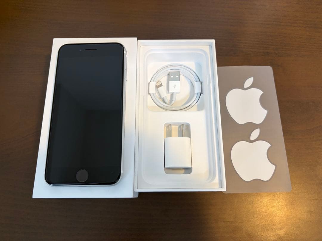 【美品】iPhone SE2 128GB ホワイト SIMロックなし iPhone ホワイト SE2 SIMロックなし 128GB｜Yahoo!フリマ（旧PayPay