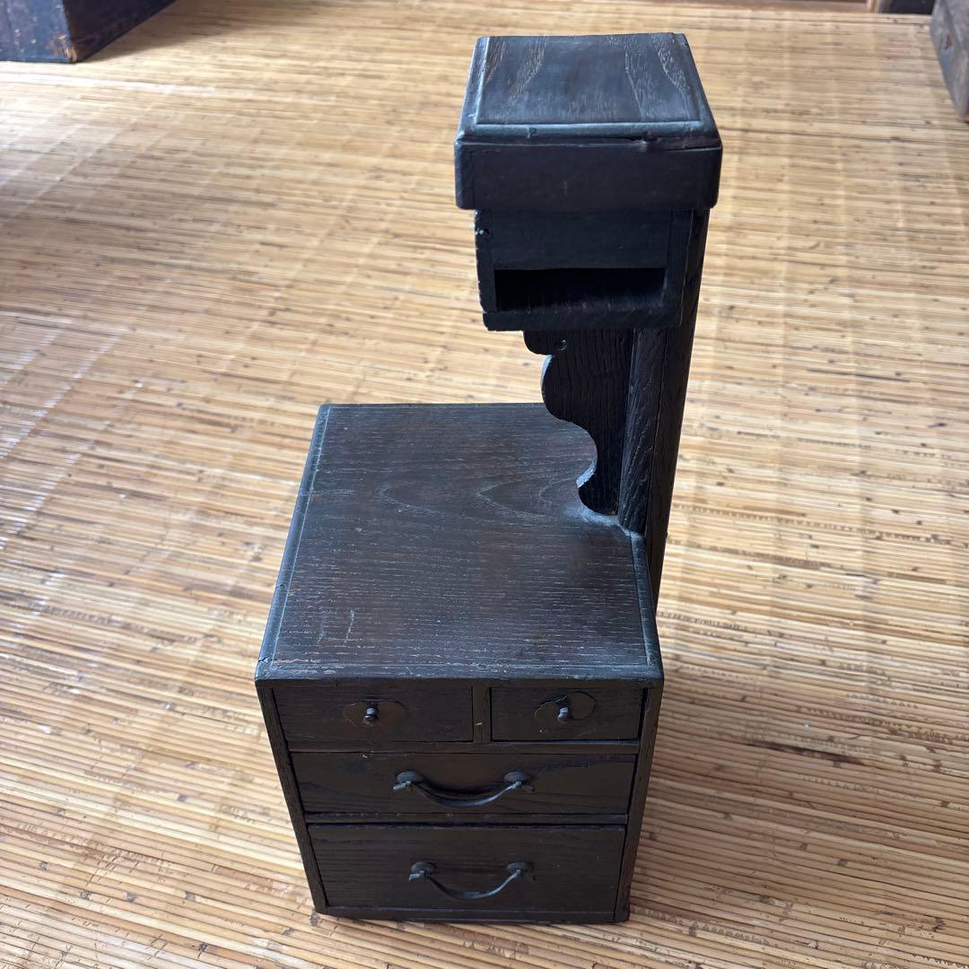 アンティーク針箱 古びた木製の針箱🪡 江戸時代末期〜明治時代頃のアンティーク品です