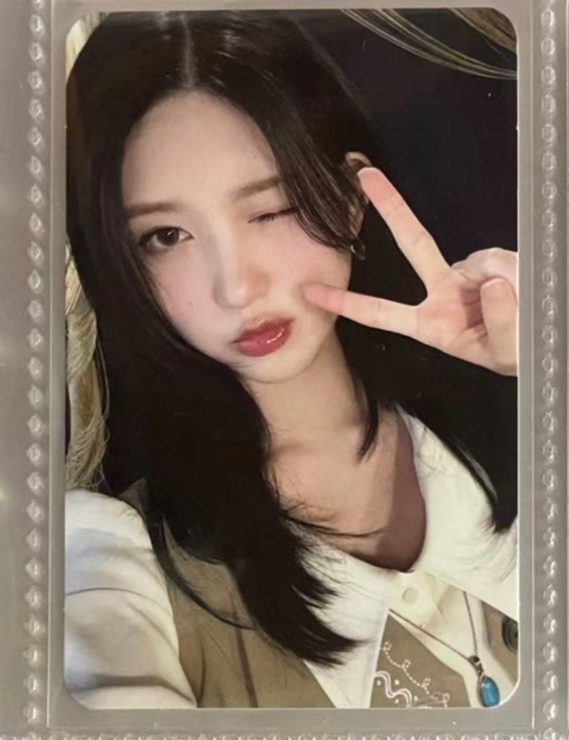 IVE ガウル ソウルコン ワルツ day2 ライブ 入場 限定 トレカ - メルカリ