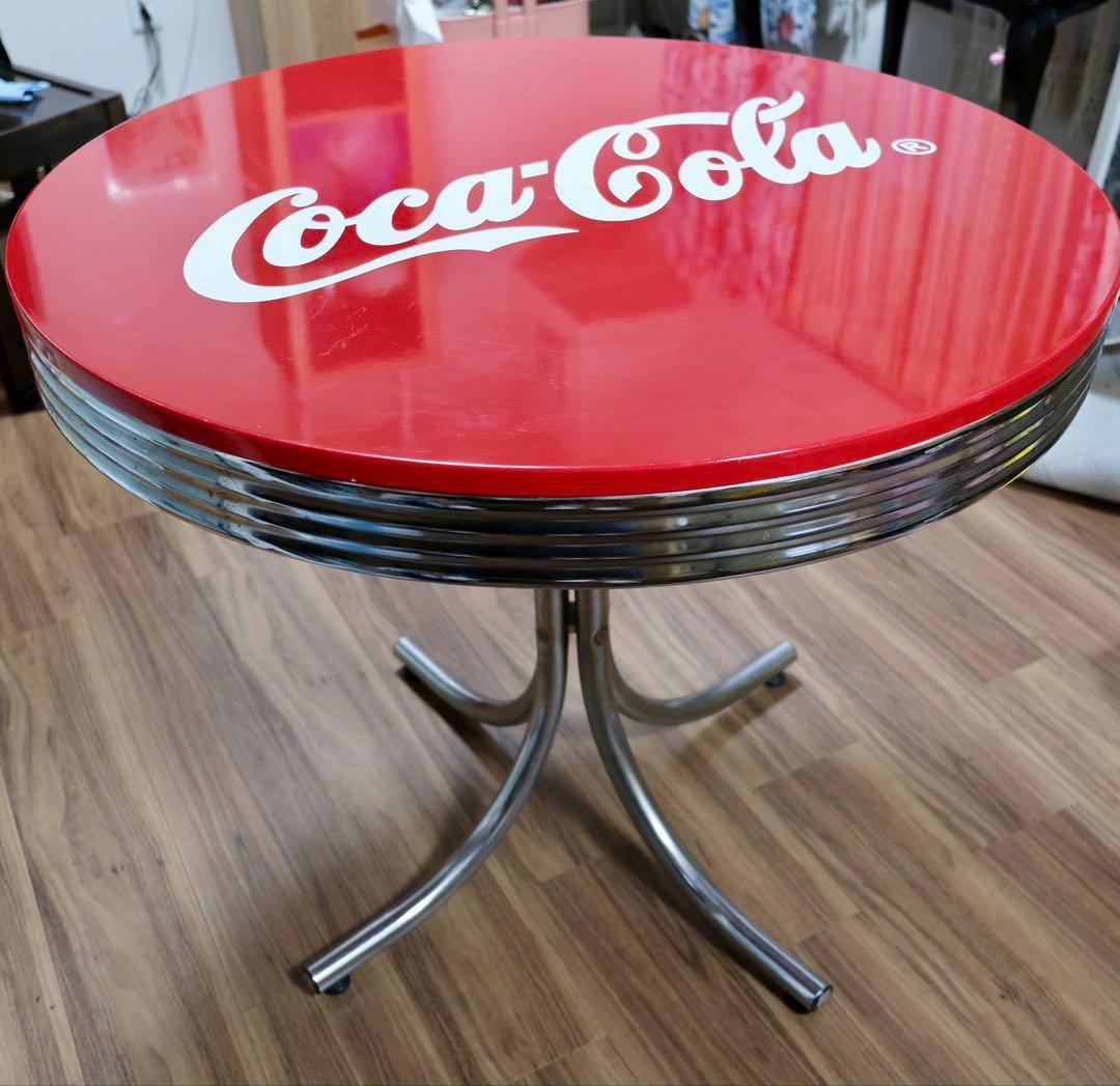 【引取り可能】Coca-Cola 円形テーブル 引取り可能】Coca-Cola 形テーブル