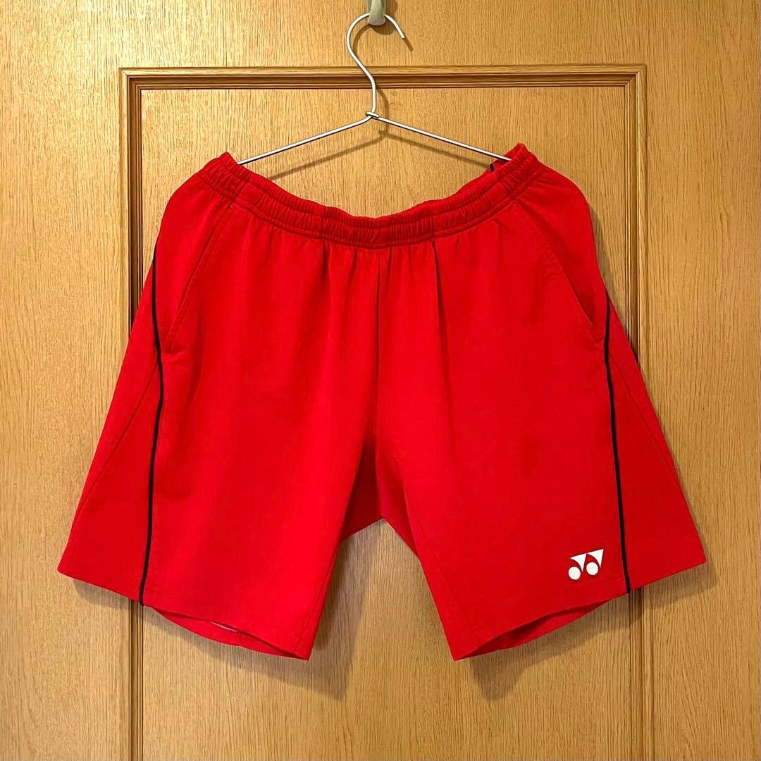 廃盤モデル】 YONEX ハーフパンツ ユニL レッド／ブラック - メルカリ