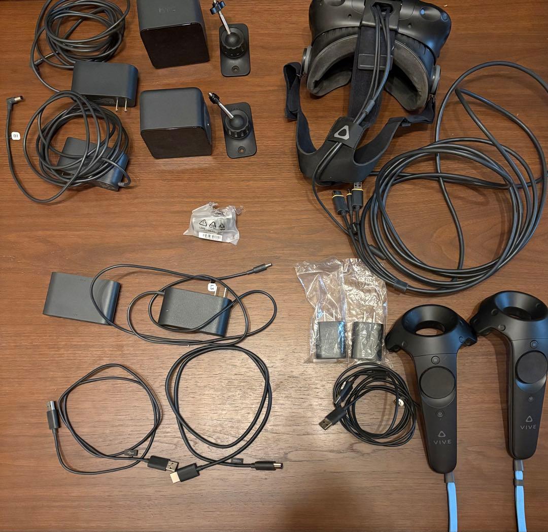 HTC Vive VR ベースステーション あり HTC VIVE最新情報まとめ 価格・おすすめゲーム・次世代デバイス情報