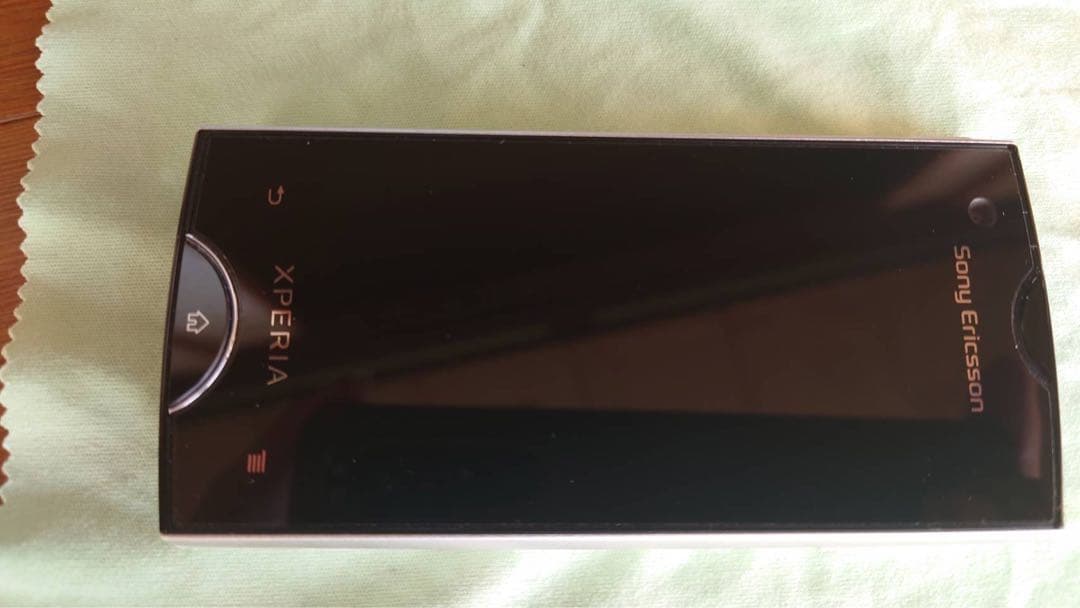 docomo Xperia ray SO-03C ホワイト（未使用品、通電のみ） - メルカリ
