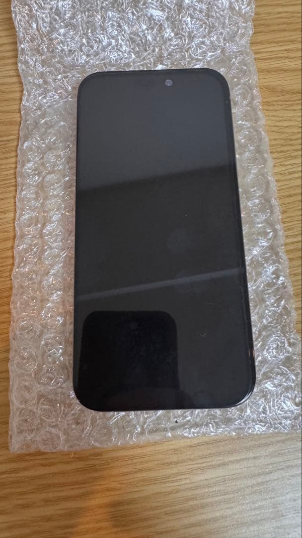 iPhone 15 Pro 256GB ナチュラルチタニウム　画面修理歴あり Amazon | 【整備済み品】 Apple iPhone 15 Pro 256GB ナチュラル