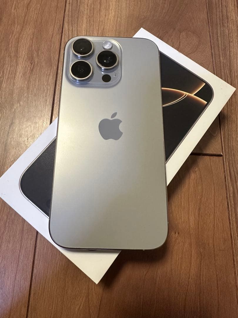 iPhone16 pro 256GB 本体 iPhone 16 Pro 256GB - ブラックチタニウム（SIMフリー）[整備済製品