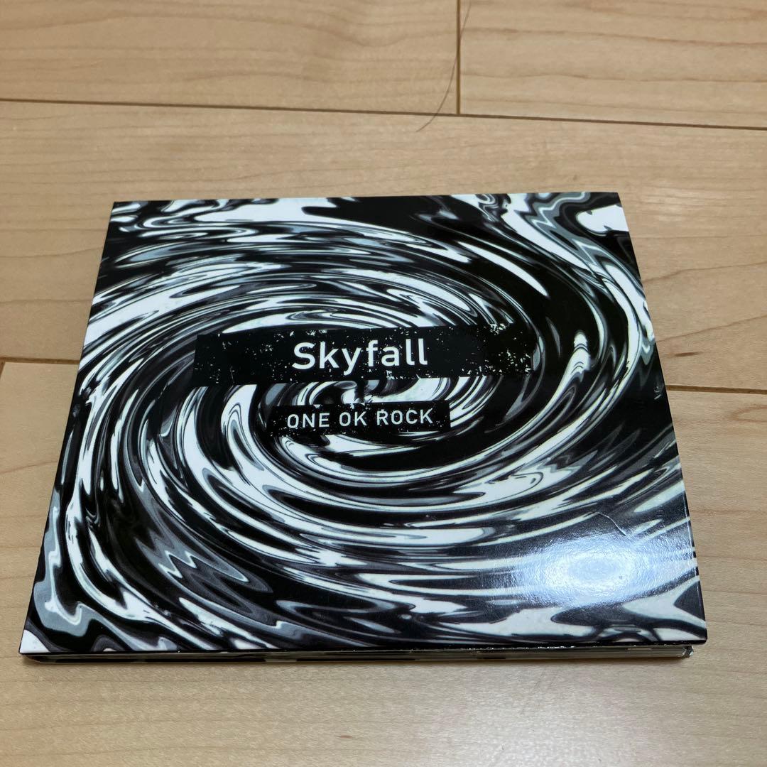 ONE OK ROCK ワンオク 会場限定CD「Skyfall」 スカイフォール - メルカリ