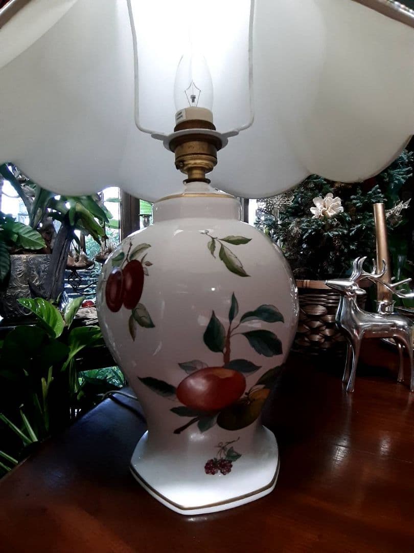 あっちゃん専用 廃盤 英国王室御用達 エインズレイ フルーツ柄