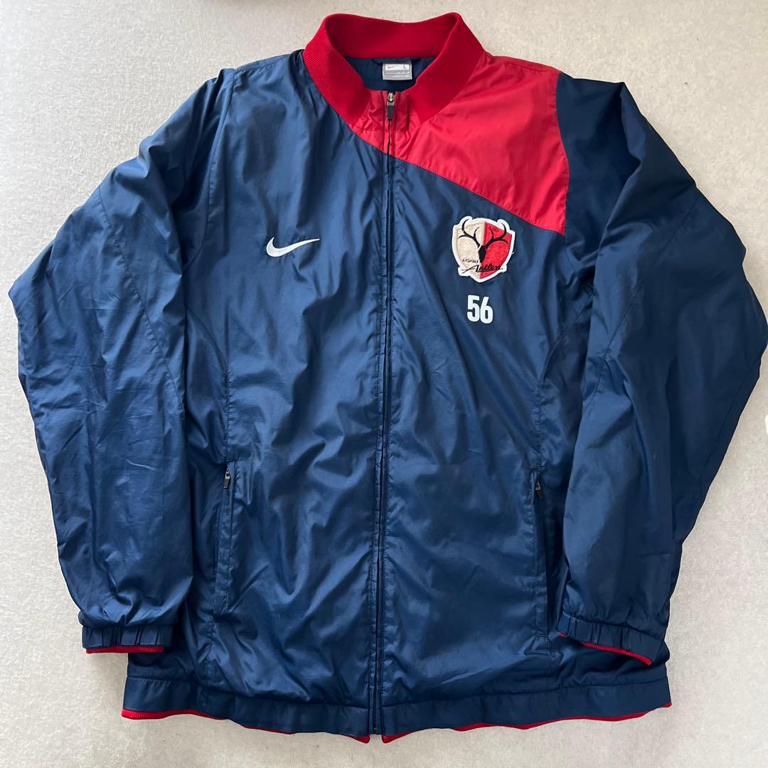 希少 鹿島アントラーズ ナイロンジャケット 支給品