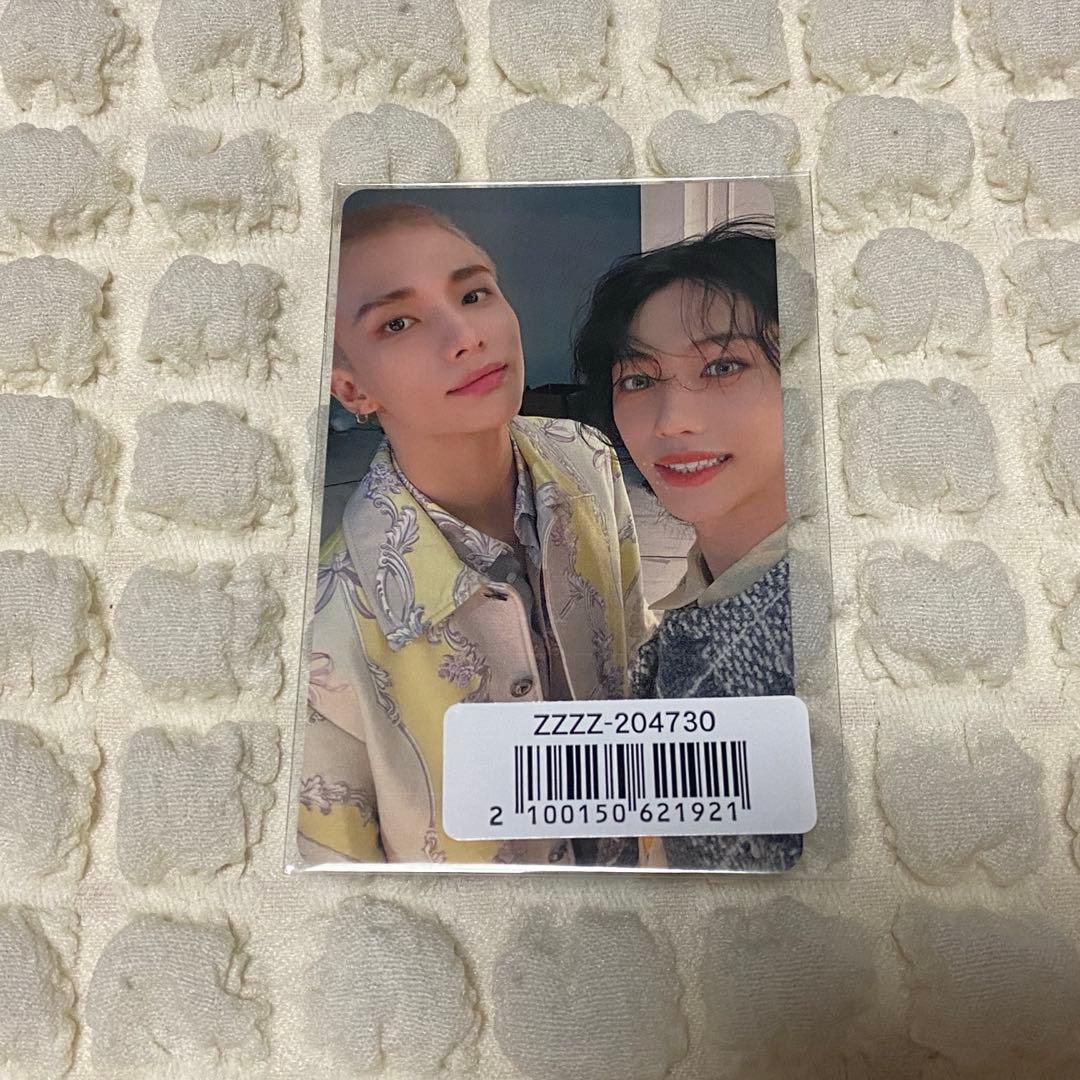 straykidsスキズ hollow ユニット フィリックス ヒョンジントレカ