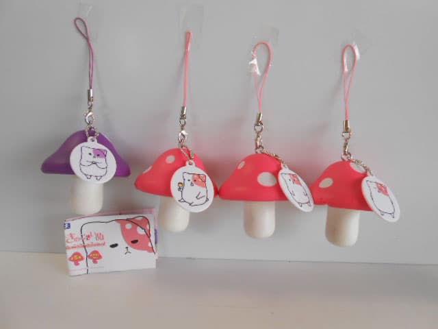 ♯Kti17AF　きのこいぬ きのこ スクイーズ ストラップ 人気4種 ♯Kti17AF きのこいぬきのこスクイーズストラップ 人気4種