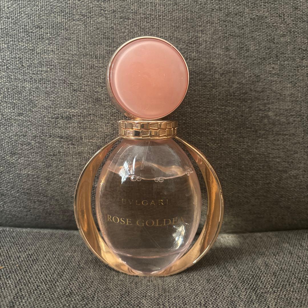 BVLGARI ROSE GOLDEN 香水90ml Amazon | ブルガリ ローズゴルデア オードパルファム 90mL | BVLGARI