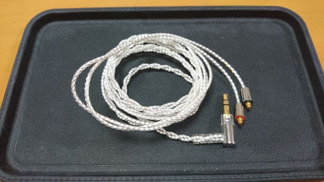 final 3.5mm3極 MMCX シルバーコートケーブル 51NKMgN3B8L.jpg