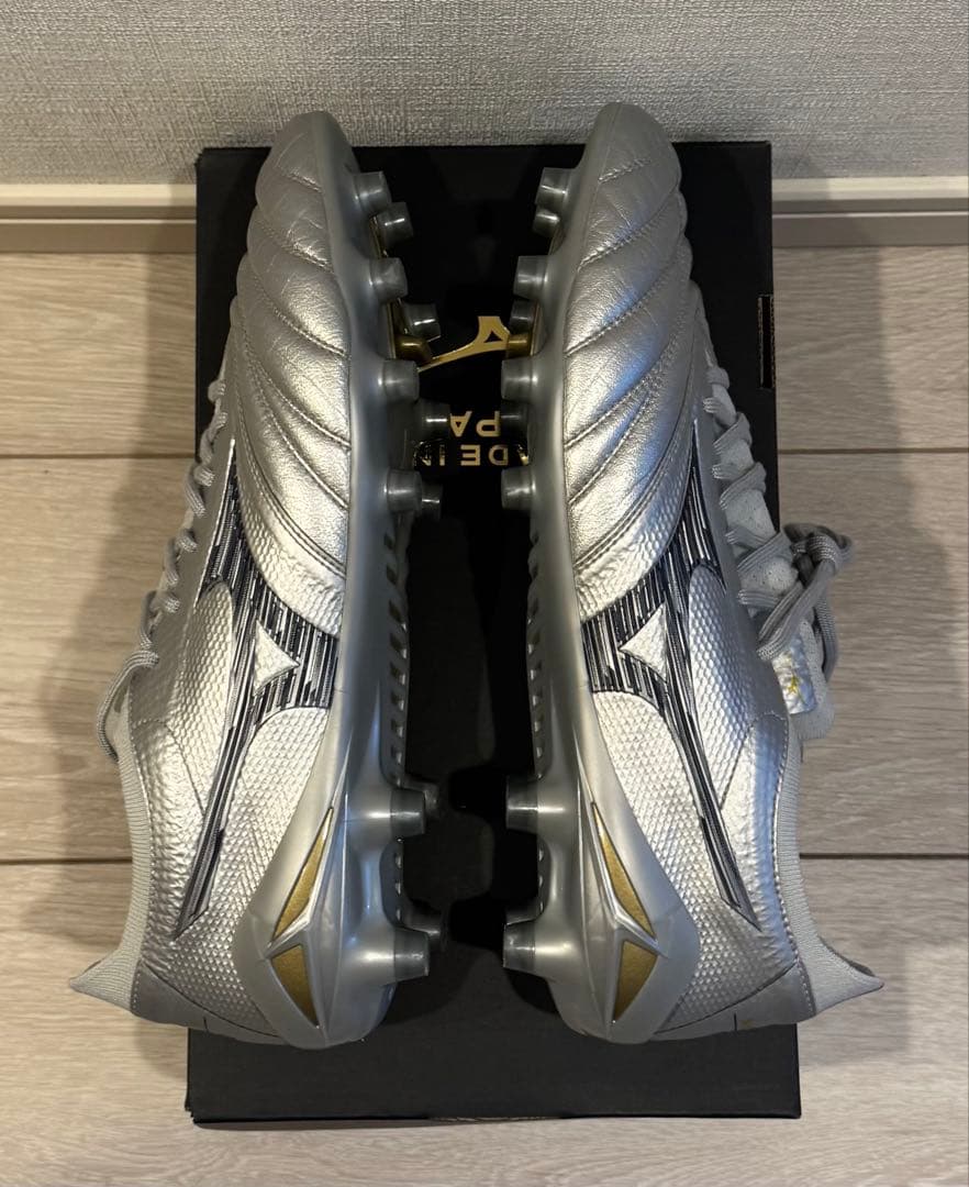 モレリアneo4β japan 26.5cm