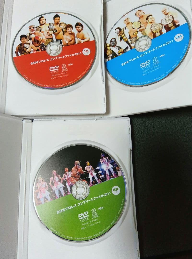 全日本プロレス コンプリートファイル2011〈3枚組〉 - メルカリ