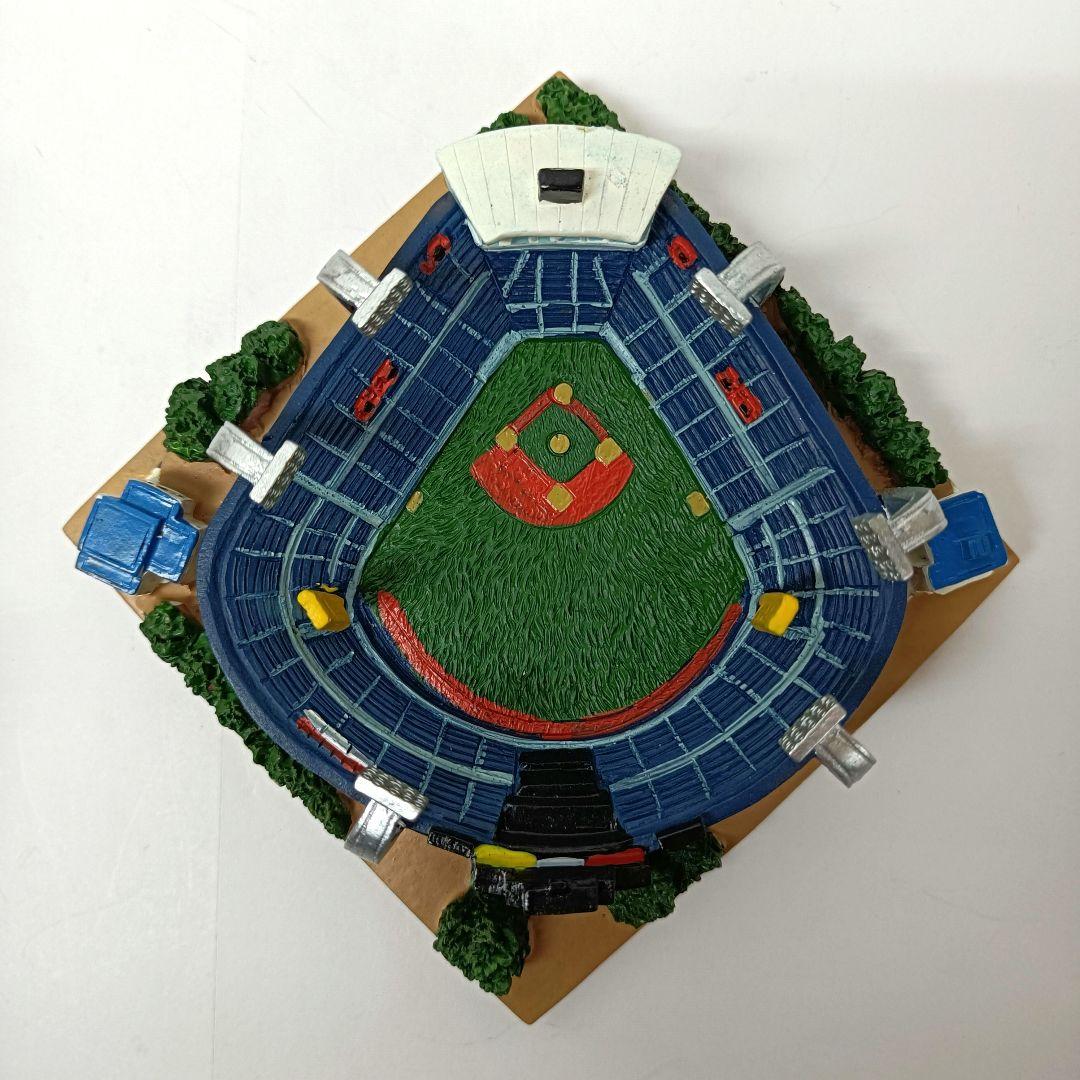 1.東京ヤクルトスワローズ 明治神宮球場 レプリカ フィギュア 置物