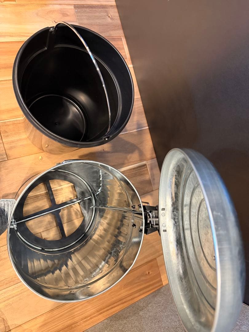 新品未使用 限定Snap-on ペダル式スチールゴミ箱 FUJ290TC - メルカリ