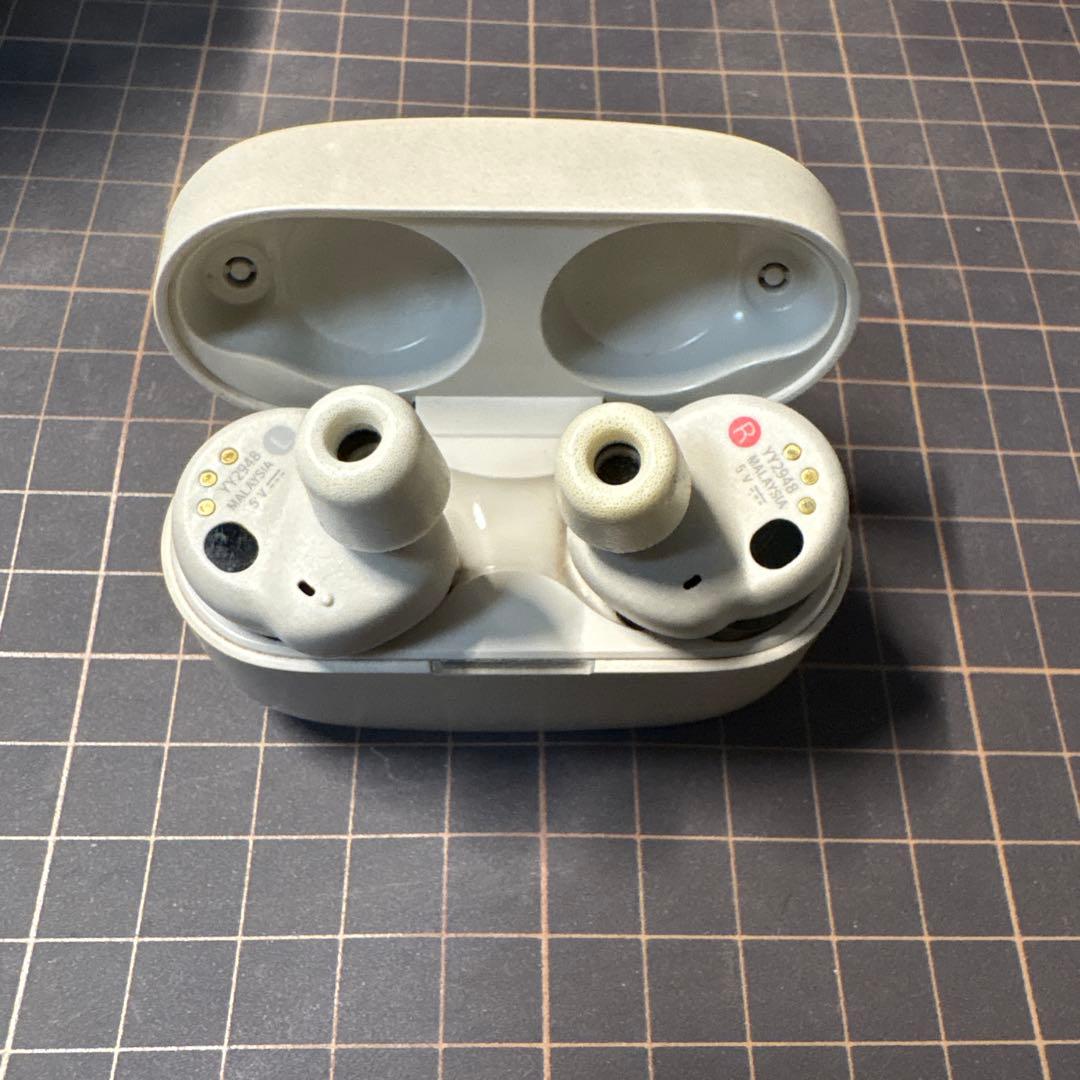 ◼︎wf-1000xm4 SONY プラチナシルバー/動作OK/ワイヤレスイヤホン