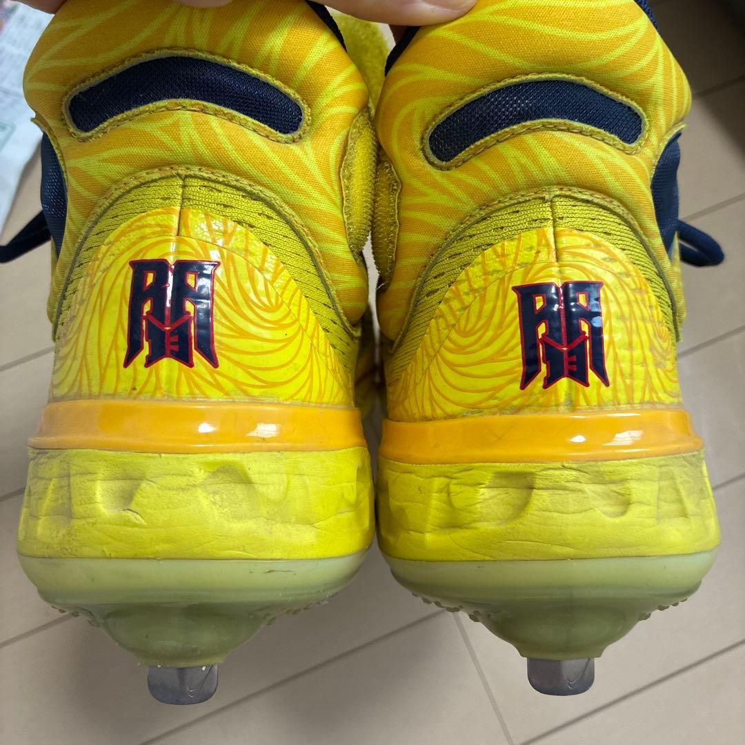 ナイキ 野球スパイク アクーニャJr.モデル 28㎝（USサイズ10） - メルカリ