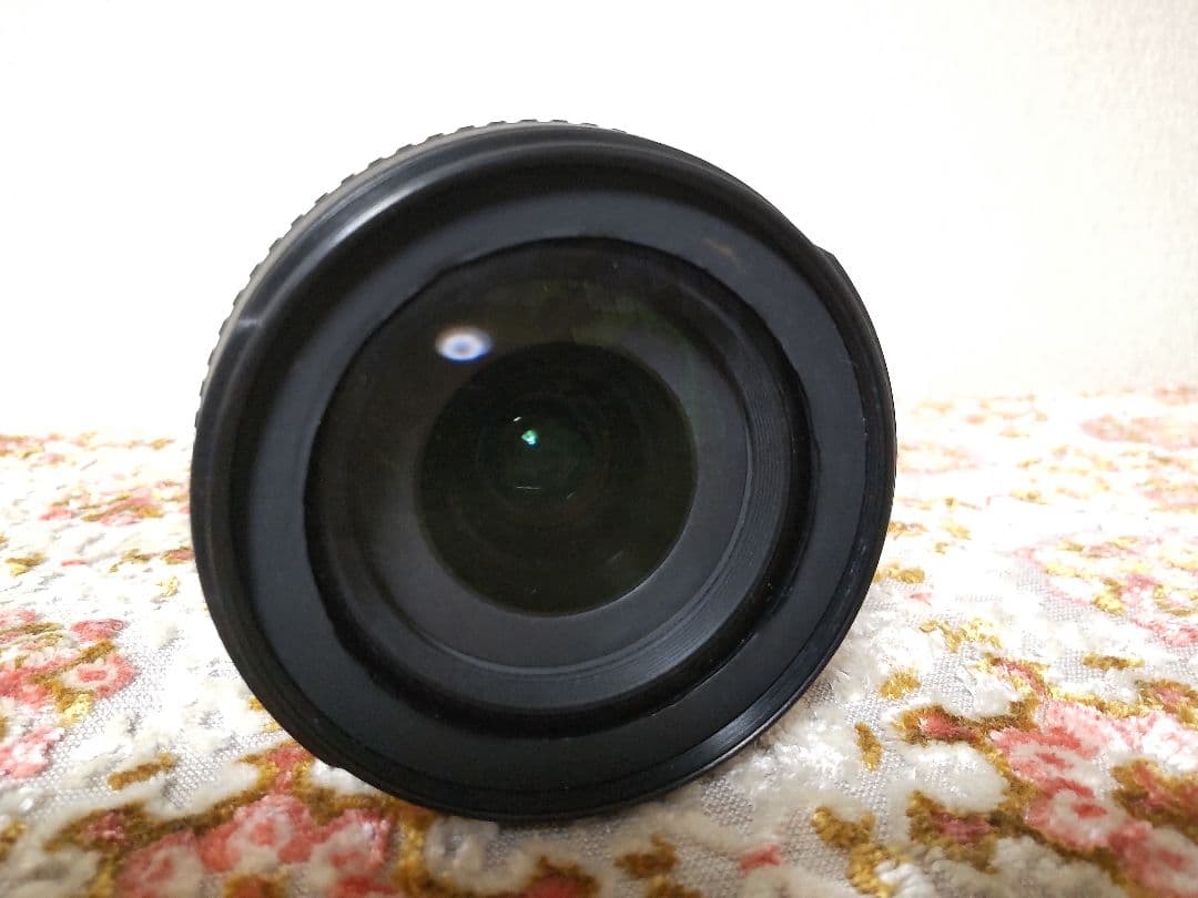 ニコン D7200 + 18-105mm f/3.5-5.6 + 純正バッテリー