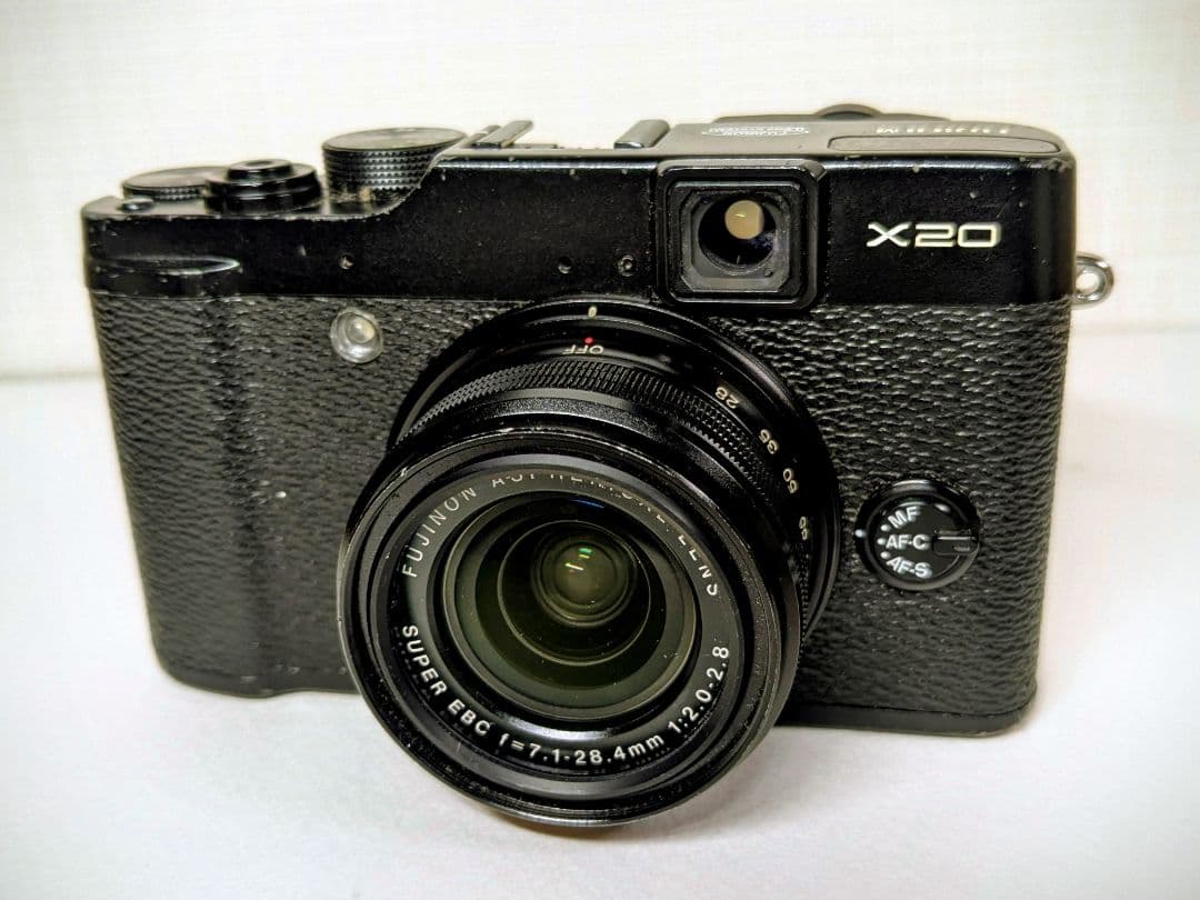 FUJIFILM X20 ブラック本体 バッテリー・説明書付 - メルカリ