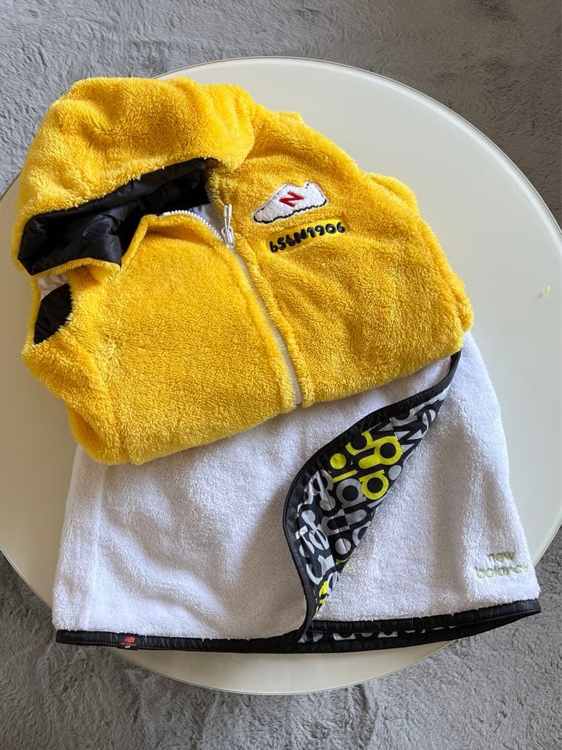 【NewBalanceGolf】リバーシブルベスト＆スカートセット♡早い者勝ち ニューバランスゴルフ(New Balance Golf)人気のゴルフアイテム